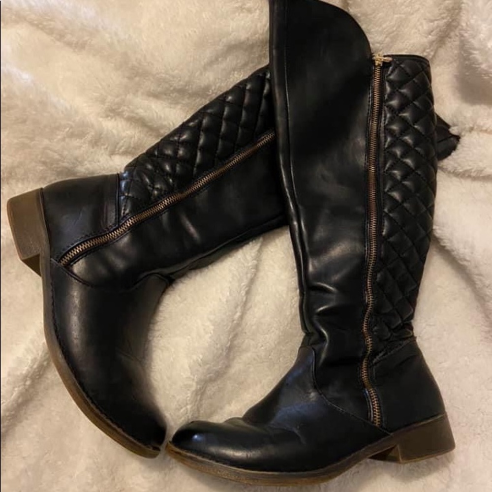 Black knee high boots